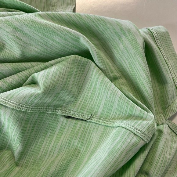 OAKLEY Stretch Performance Golf Polo Shirt Green Micro Stripe Men XL Tailor Fit - Picture 8 of 8